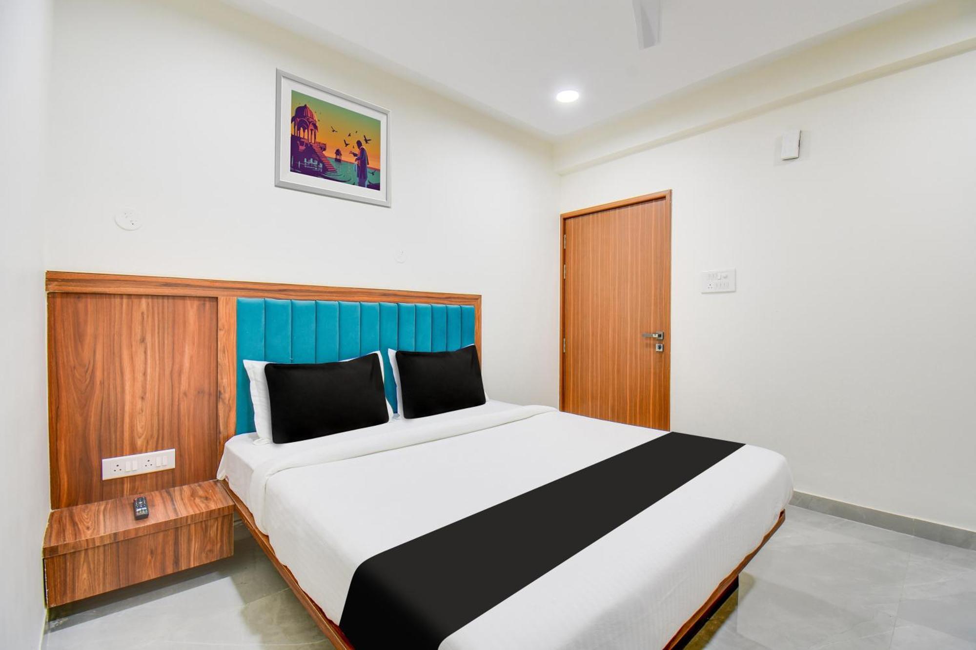Hotel O Ar Executive Хинджавади Экстерьер фото